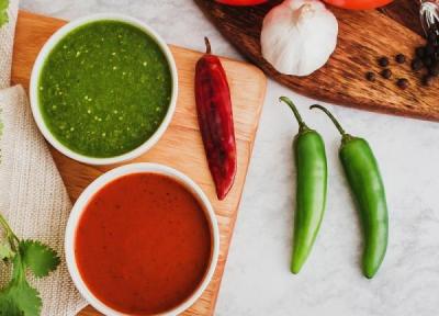 3 طرز تهیه سس فلفل تند سبز و قرمز با فلفل خشک و تازه 3 طرز تهیه سس فلفل تند سبز و قرمز با فلفل خشک و تازه